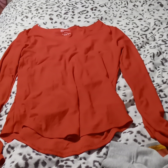 Shirt - Picture 1 of 6